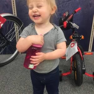 Meet your Posher, Abigail